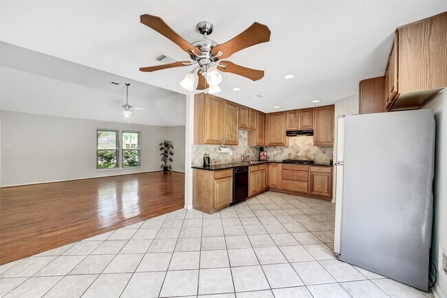 Building Photo - 1123 Comstock Springs Dr