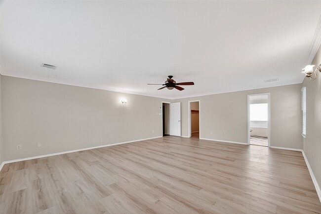 Building Photo - 16111 Soaring Eagle Dr