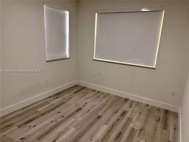 Building Photo - 11468 NW 77th St