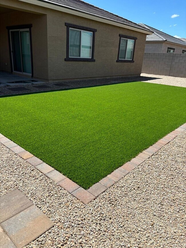 Building Photo - COMING SOON !! BRAND NEW HOME IN MARICOPA