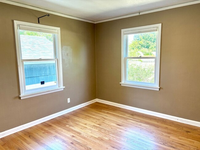 Building Photo - Spacious Montavilla Home on Corner Lot with Hardwoods, A/C, 1 Car Detached Garage, Finished Attic...