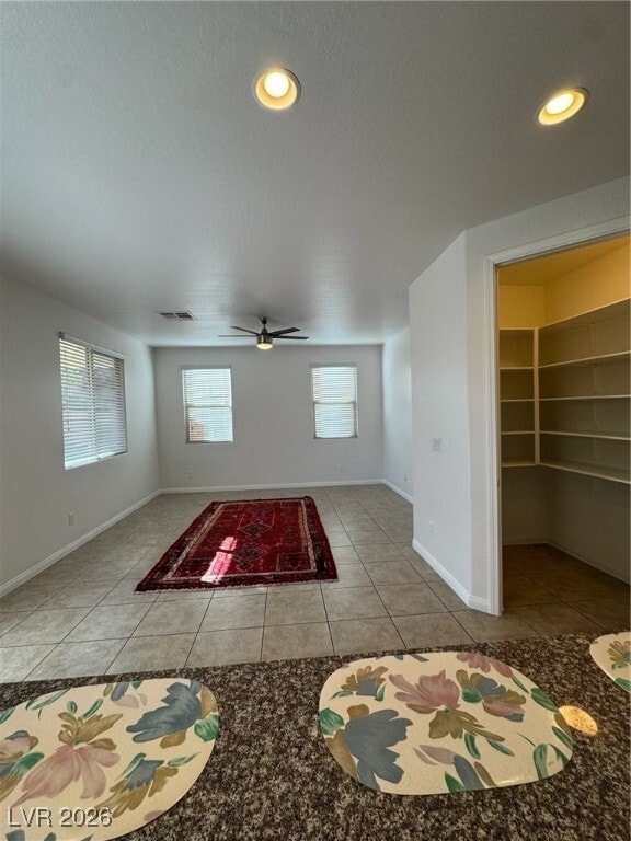 Building Photo - 123 Volans Ave