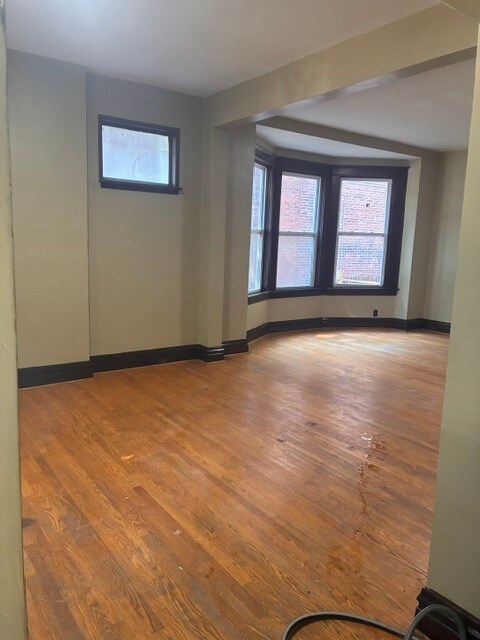 Building Photo - 2023 Blendon Pl