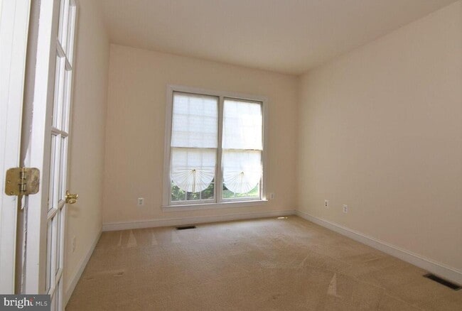 Building Photo - 4619 Beaufont Spring Ct