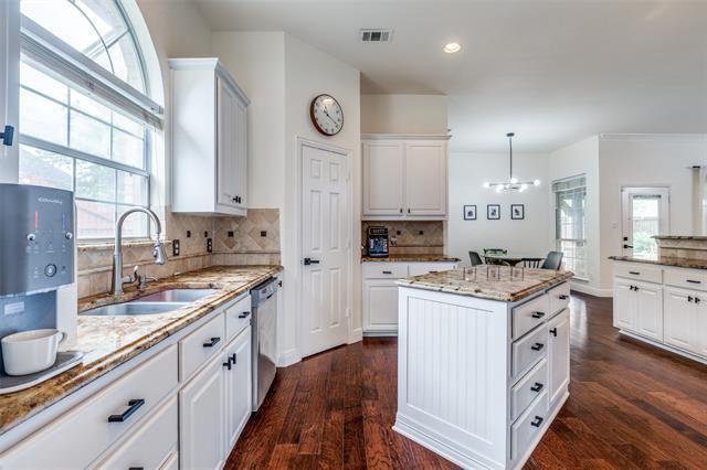 Building Photo - 7905 Cherry Creek Dr