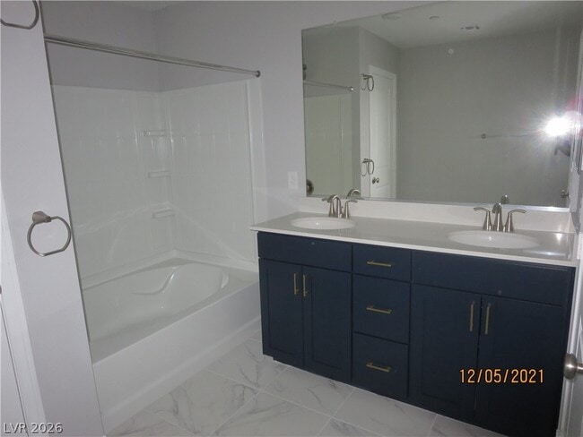 Building Photo - 3528 Punta Tersiva Ln
