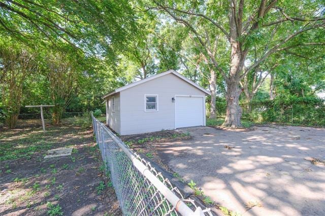 Building Photo - 8301 Llano Ave