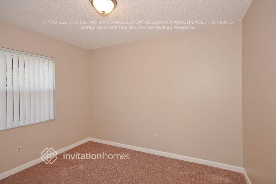 Building Photo - 104 Woodfield Ct