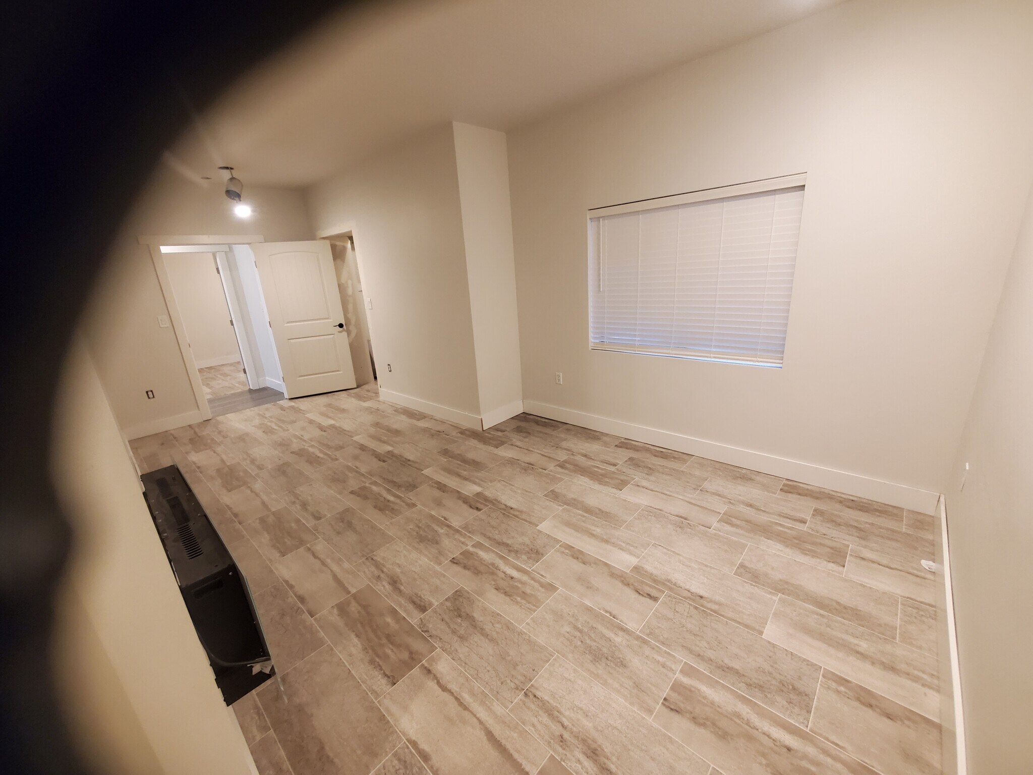 Building Photo - 936 W Temple Rim Ln