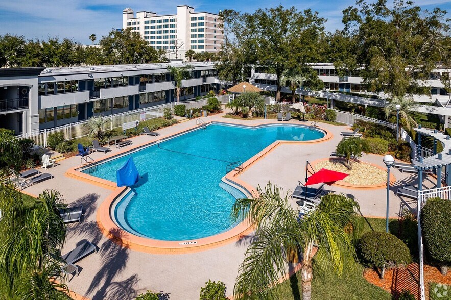 Building Photo - 2851 Maingate Village Cir