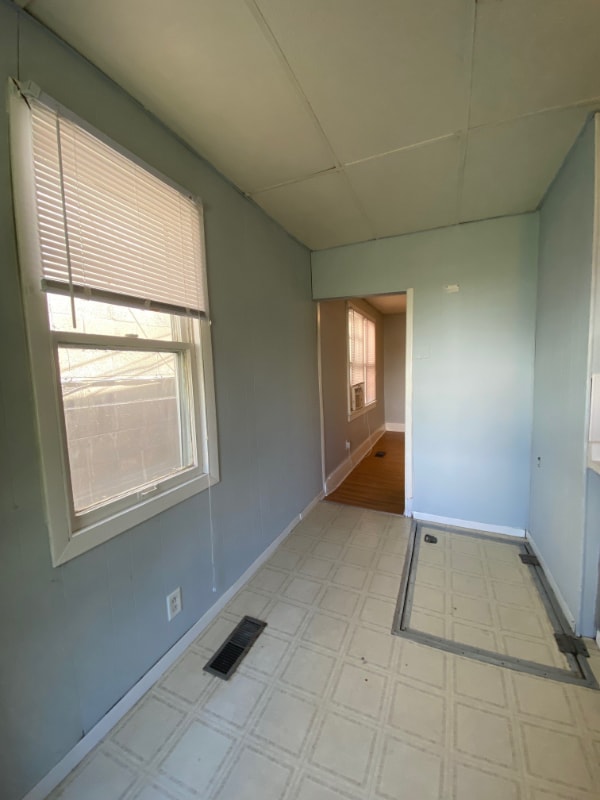 Building Photo - 1202 Park Wild Ave