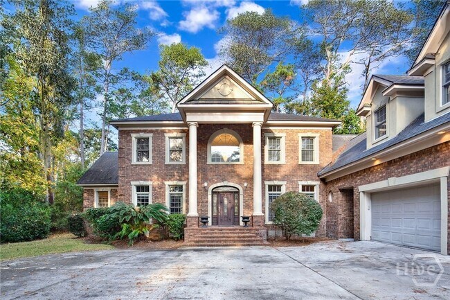 Building Photo - 2 Wakefield Pl