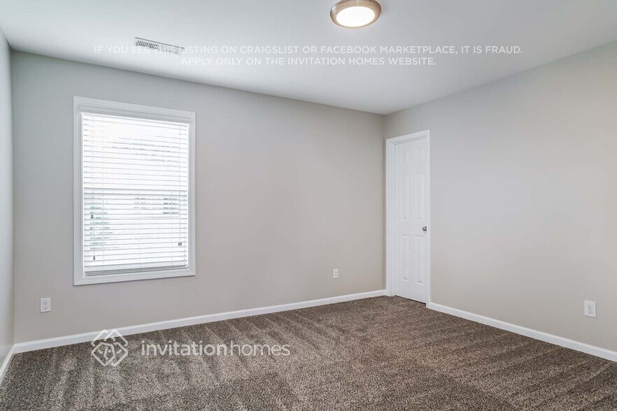 Building Photo - 1309 Hosmer Ct