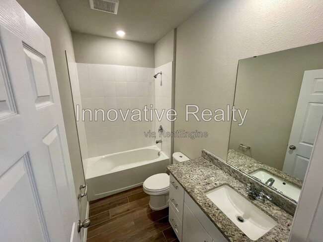 Building Photo - 1016 Legacy Winds Way