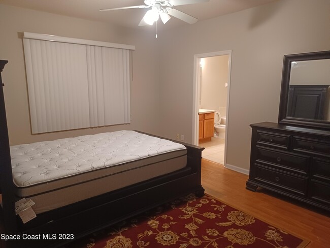 Building Photo - 402 Breckenridge Cir SE