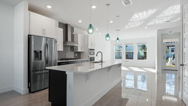 Building Photo - 15318 Lebeau Lp