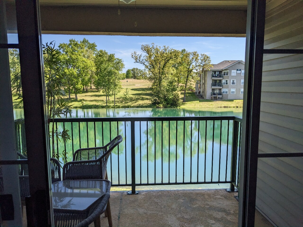 Building Photo - 180 W Rockford Dr