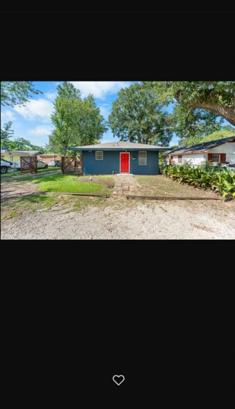 Building Photo - 3737 Maywood Ave