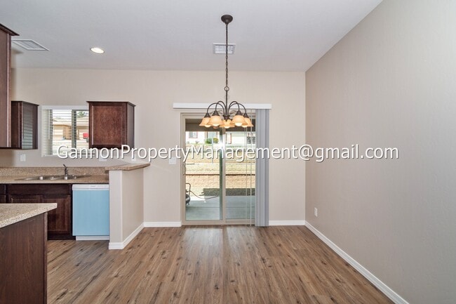 Building Photo - 4734 N Ocotillo Dr