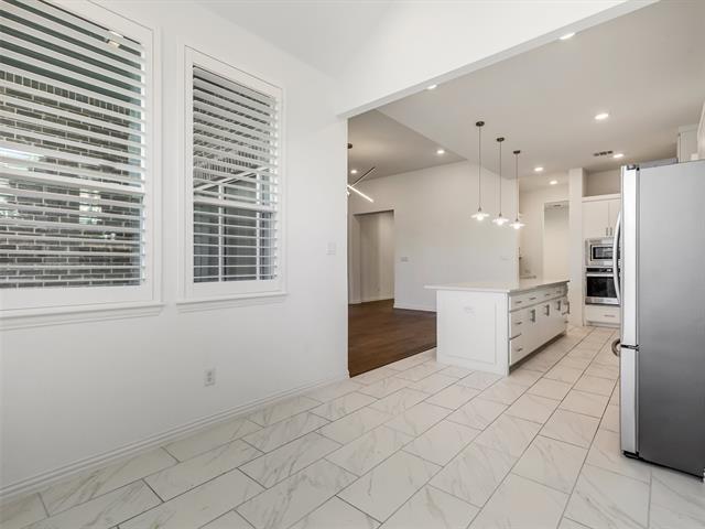 Building Photo - 8308 Pine Valley Dr