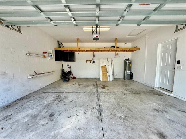 Building Photo - 5216 Suncatcher Dr