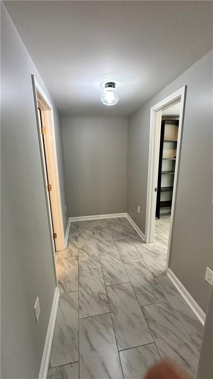 Building Photo - 1770 Springview Rd NW