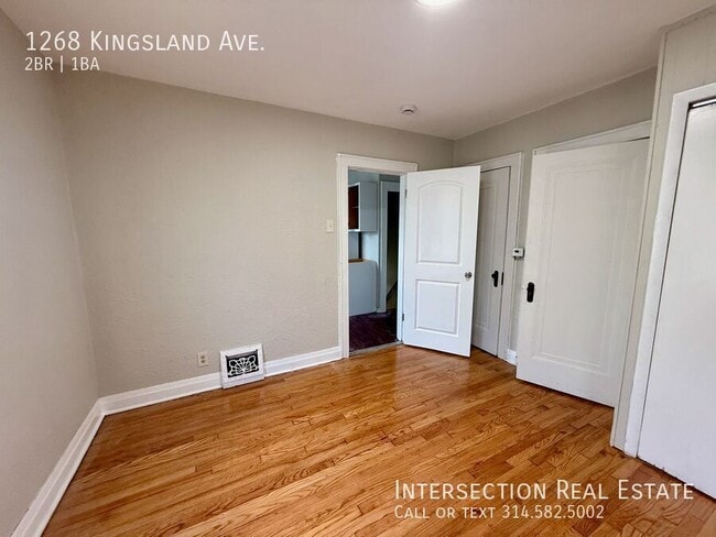 Building Photo - 1268 Kingsland Ave