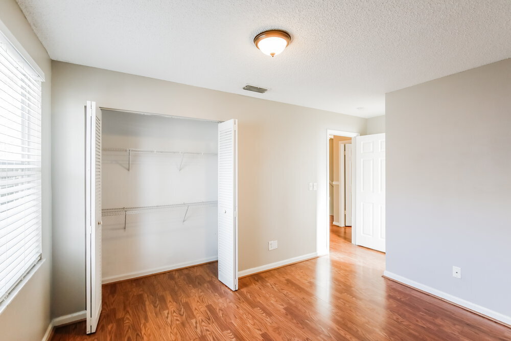 Building Photo - 5477 NW 44th Way