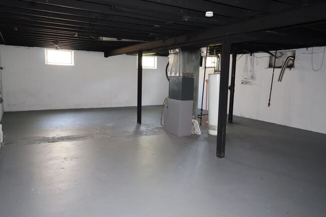 Building Photo - Beautifully Renovated 3BR Ranch with HUGE Backyard & Modern Updates