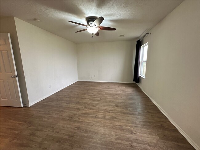 Building Photo - 7706 Sagemark Ridge Dr