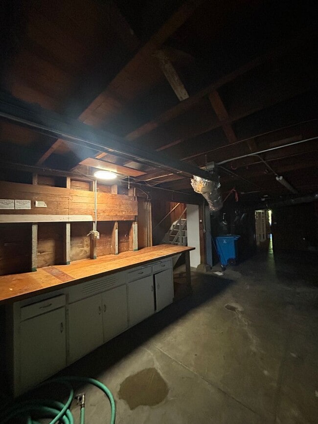 Building Photo - 1862 20th Ave