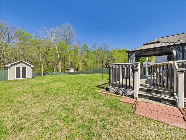 Building Photo - 14133 Walkers Crossing Dr