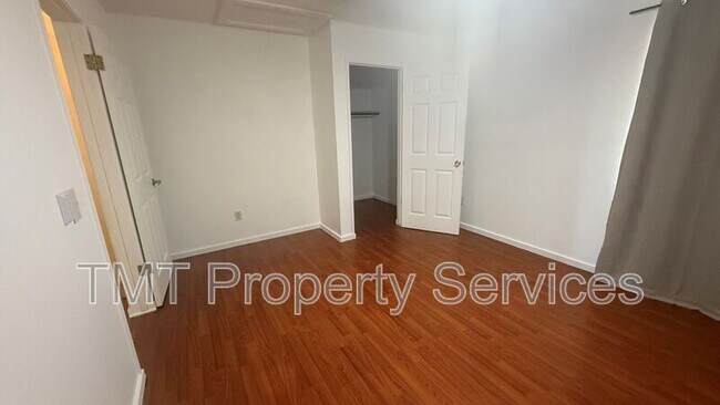 Building Photo - 714 Tanner Dr