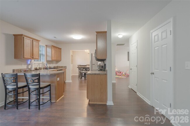 Building Photo - 223 Stockbridge Dr