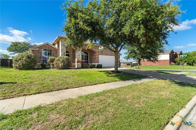 Building Photo - 5620 Birmingham Cir