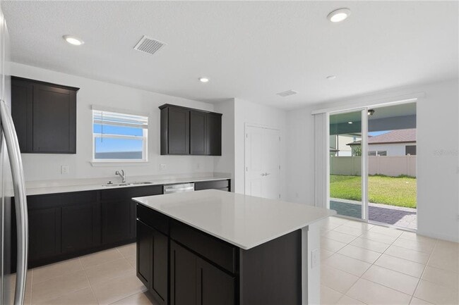 Building Photo - 33444 Binding Ties Ln