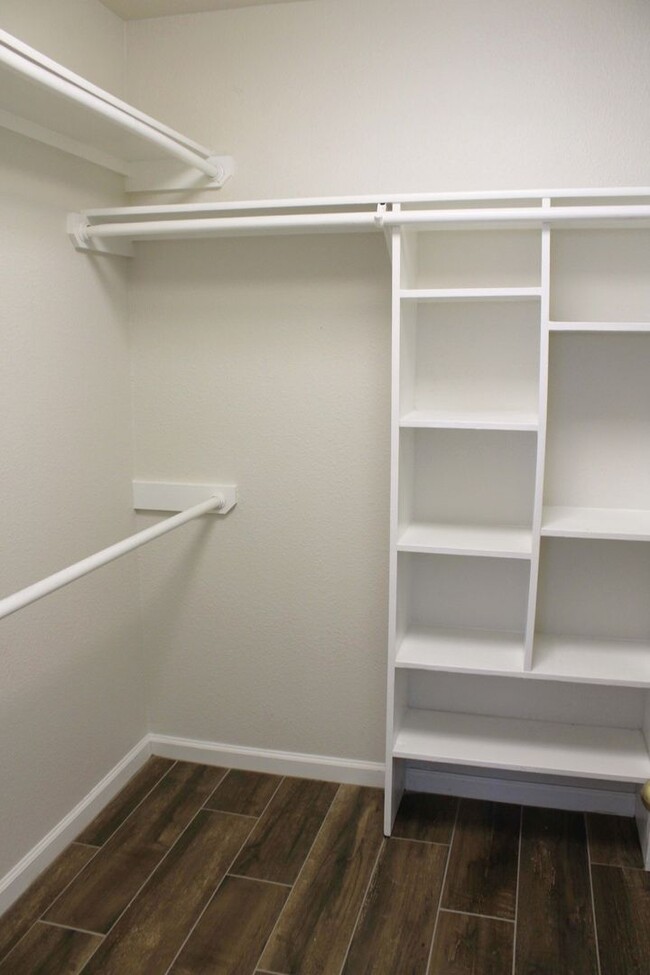 Building Photo - RENOVATED 3-BEDROOM IN REDLAND RANCH, NORT...