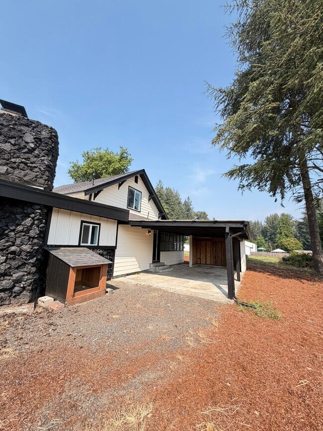 Building Photo - 28411 Liberty Rd