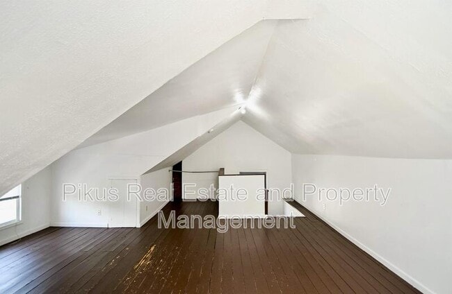 Building Photo - 1438 34th St NW