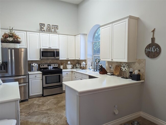Building Photo - 16114 Charter Rock Dr