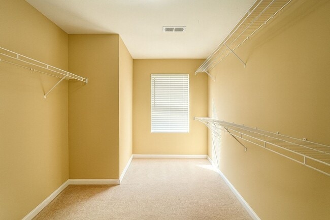Building Photo - Spacious 4BR House in Cane Ridge Farms