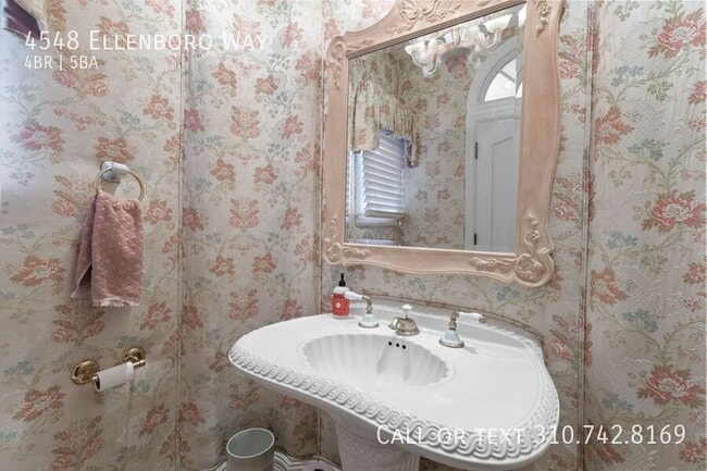 Building Photo - 4548 Ellenboro Way