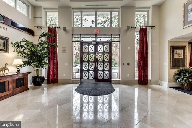 Building Photo - 2791 Centerboro Dr