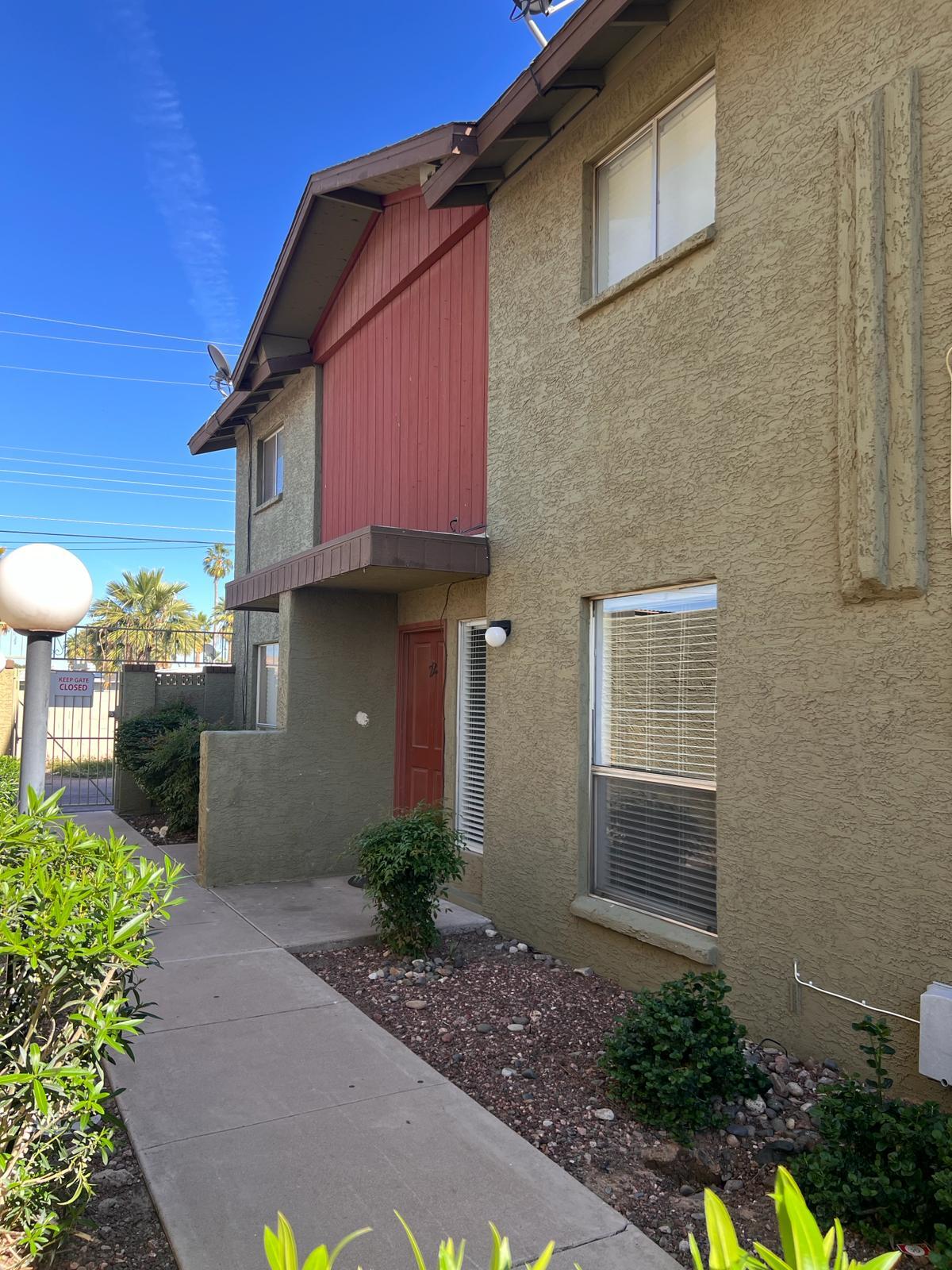 Building Photo - 4615 N 39th Ave