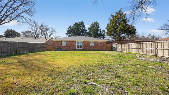 Building Photo - 8155 Shafter Dr