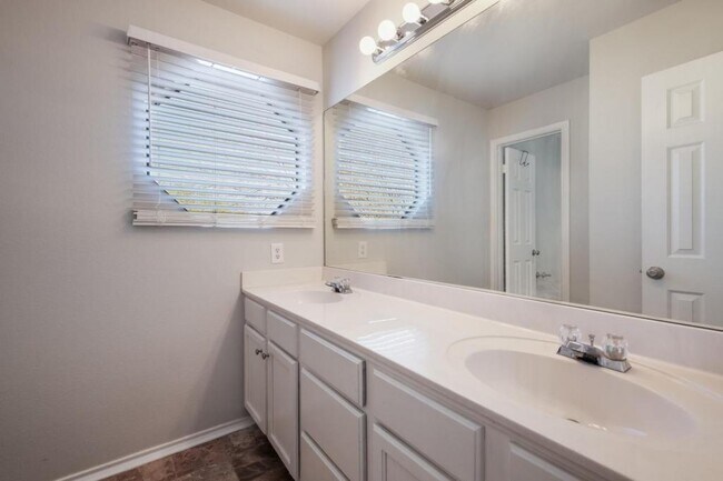 Building Photo - 15107 Kamary Ln