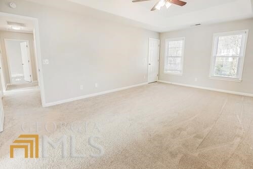 Building Photo - 17 Hollow Springs Ln