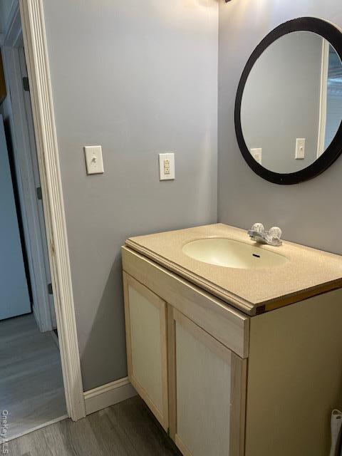 Building Photo - 103 Watkins Ave