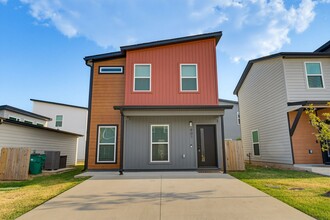 Building Photo - 901 Tennessee Ave