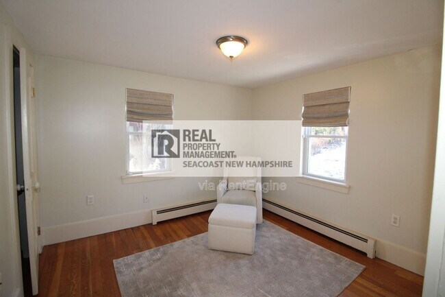 Building Photo - 19 Foyes Ln